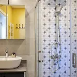 Apartment Charming New 1bd - Close To Shoreline! #395 Istanbul