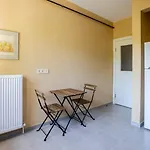 Charming New 1bd - Close To Shoreline! #395 Apartment *