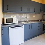 Charming New 1bd - Close To Shoreline! #395 Apartment
