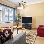Апартаменты Charming New 1bd - Close To Shoreline! #395 *